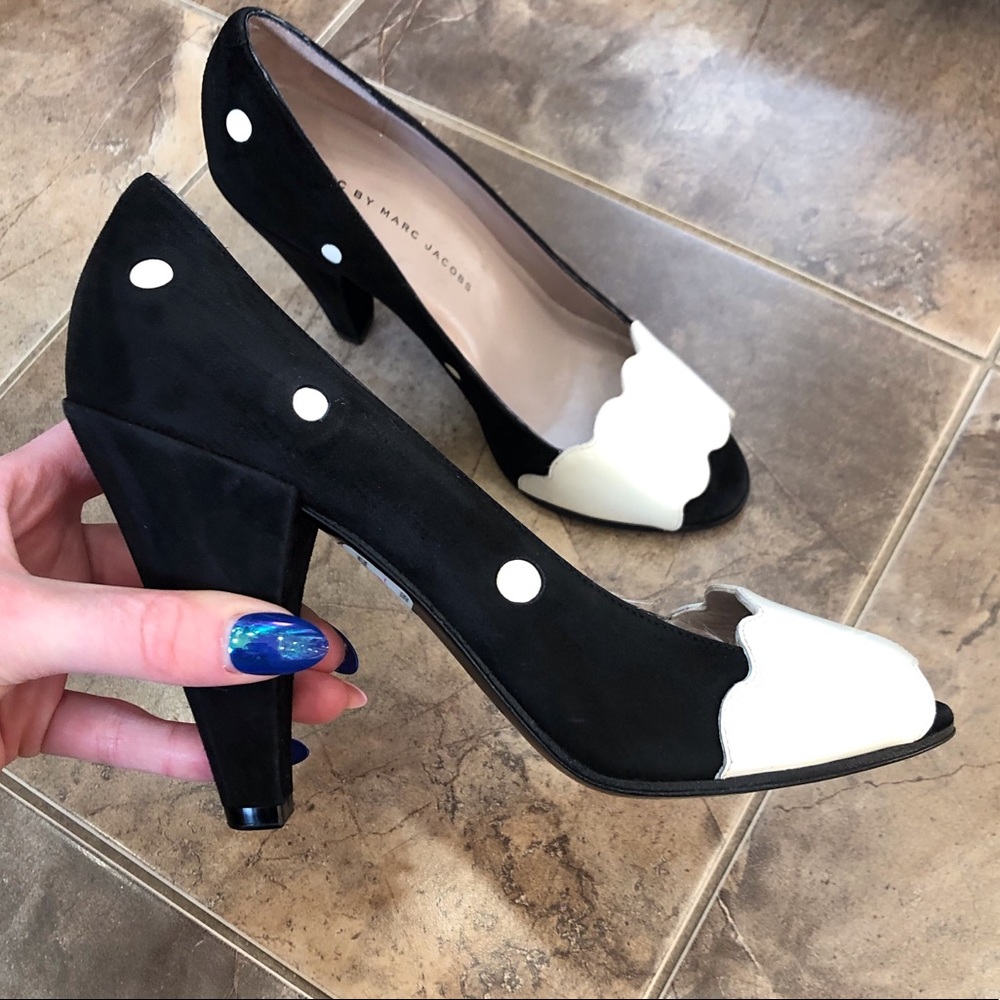 Marc by Marc Jacobs Black and White Scalloped Dot Pumps